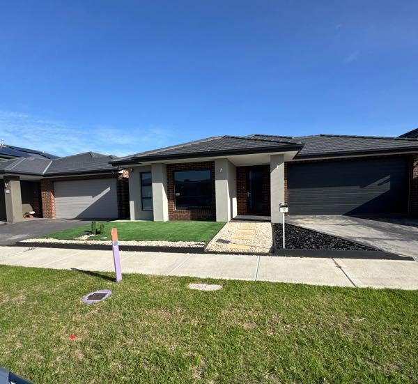 Photo - 13 Mendocino Crescent, Tarneit VIC 3029 - Image 1