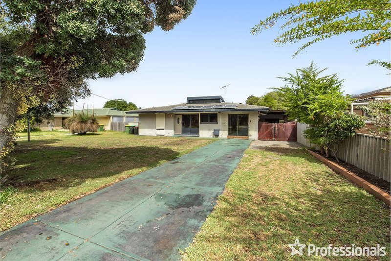 13 Mensa Close, Rockingham WA 6168