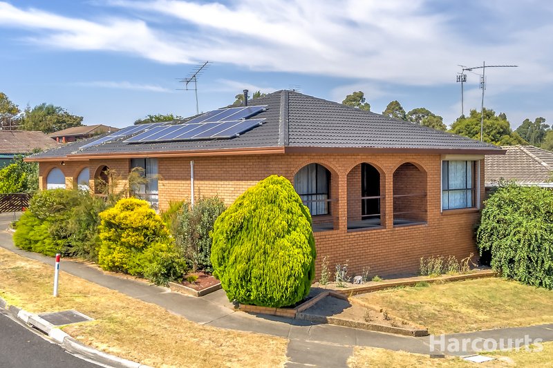 13 Merton Court, Newborough VIC 3825