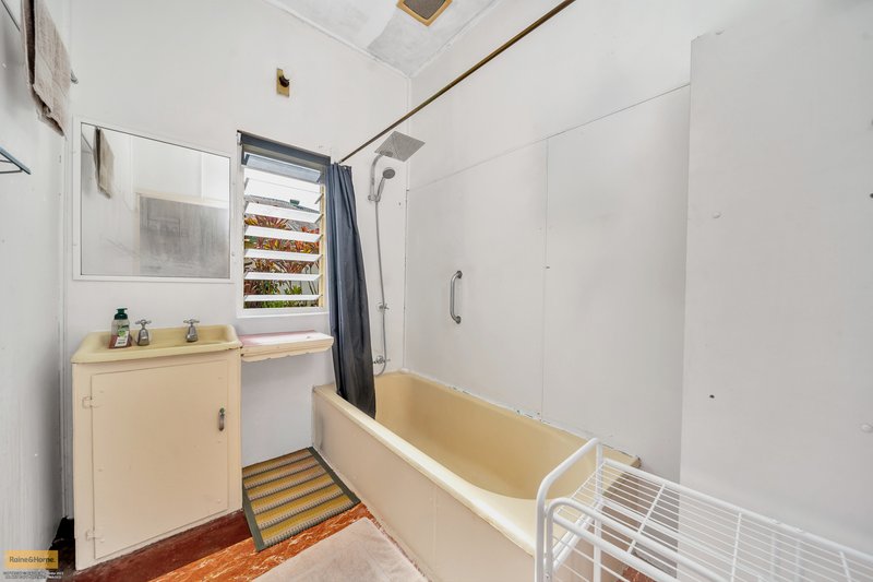 Photo - 13 Meyer Avenue, Wangan QLD 4871 - Image 9