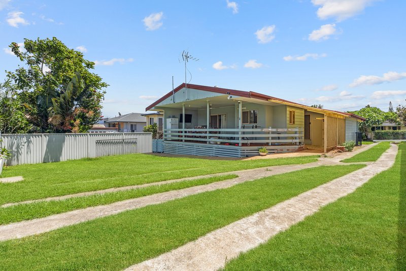 Photo - 13 Michel Road, Scarborough QLD 4020 - Image 8