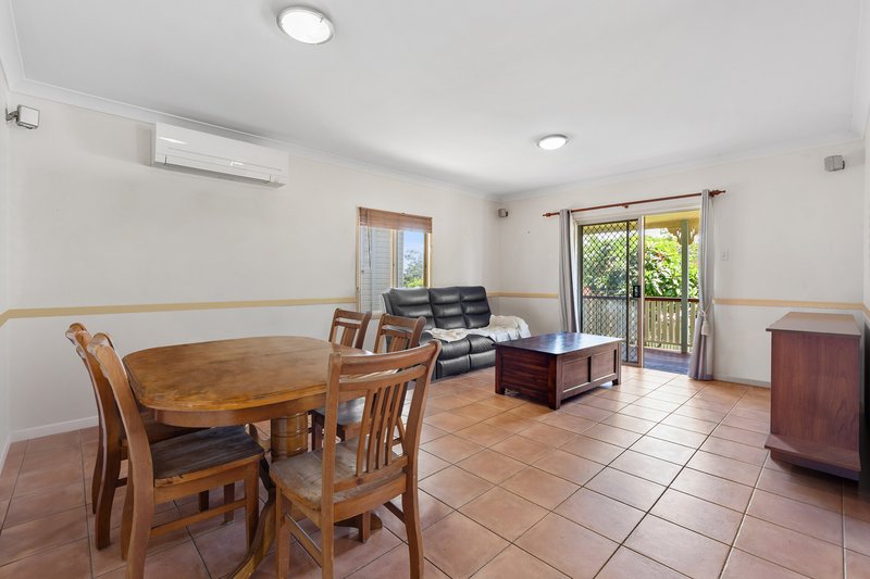 Photo - 13 Michel Road, Scarborough QLD 4020 - Image 14