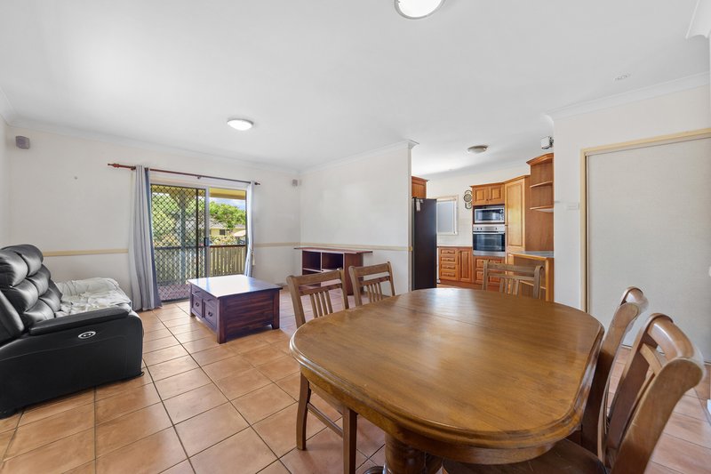 Photo - 13 Michel Road, Scarborough QLD 4020 - Image 15