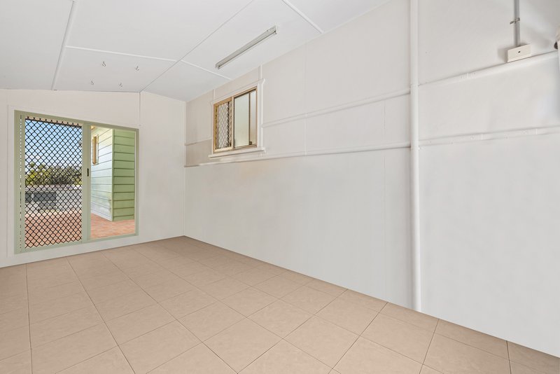 Photo - 13 Michel Road, Scarborough QLD 4020 - Image 23