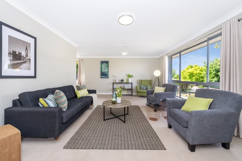 Photo - 13 Michell Street, Monash ACT 2904 - Image 3