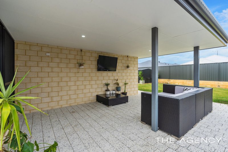 Photo - 13 Minette Road, Piara Waters WA 6112 - Image 20