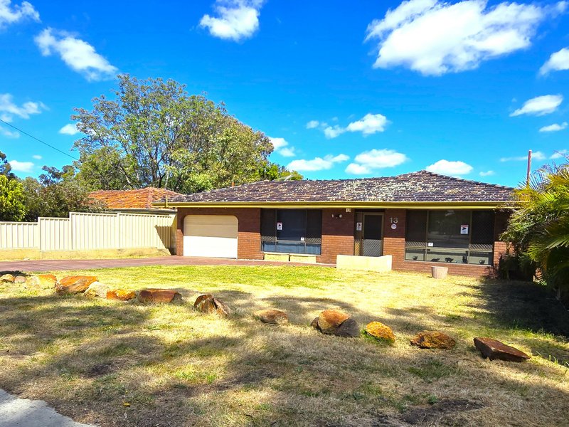 Photo - 13 Mirrabooka Avenue, Girrawheen WA 6064 - Image 1