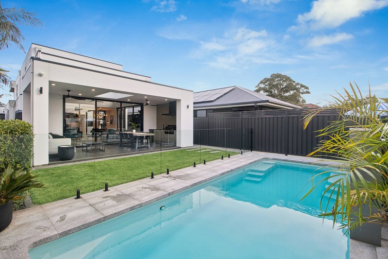 Photo - 13 Mitchell Street, Henley Beach SA 5022 - Image 12
