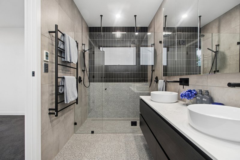 Photo - 13 Mitchell Street, Henley Beach SA 5022 - Image 17