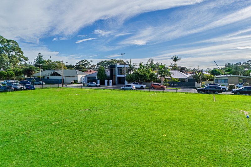 Photo - 13 Mitchell Street, Henley Beach SA 5022 - Image 24