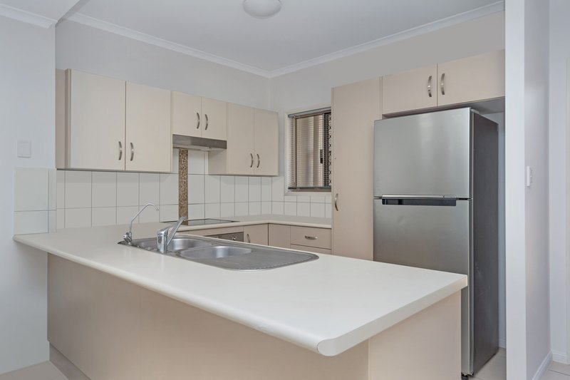 Photo - 13 Montebello Circle, Kirwan QLD 4817 - Image 5