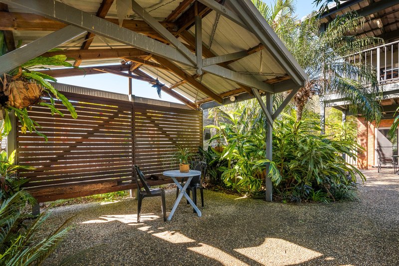 Photo - 13 Montgomery Crescent, Golden Beach QLD 4551 - Image 13