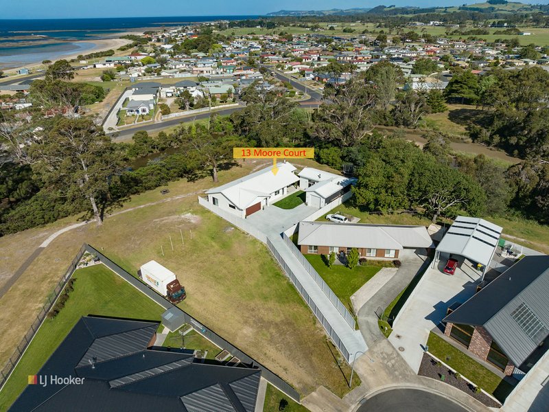 Photo - 13 Moore Court, Wynyard TAS 7325 - Image 24