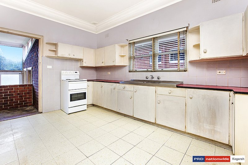 Photo - 13 Moorefield Avenue, Kogarah NSW 2217 - Image 2