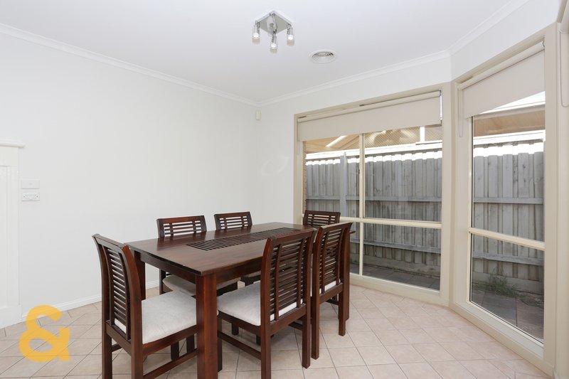 Photo - 13 Morgan Court, Roxburgh Park VIC 3064 - Image 6