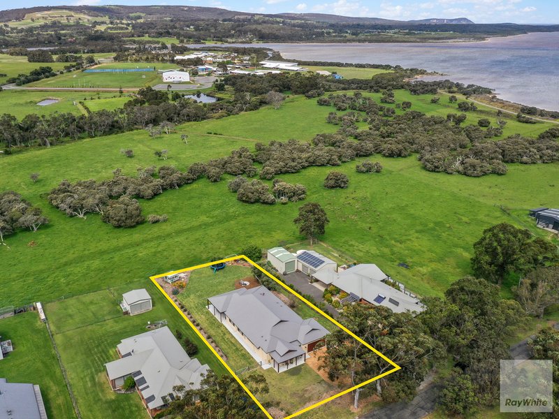 Photo - 13 Morilla Road, Lower King WA 6330 - Image 25