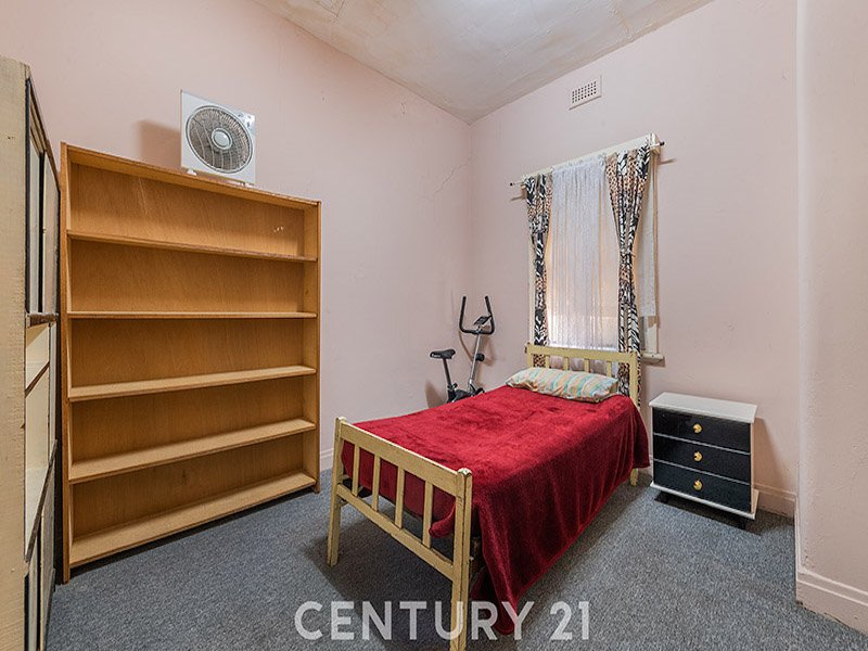 Photo - 13 Morrice Street, Caulfield North VIC 3161 - Image 7