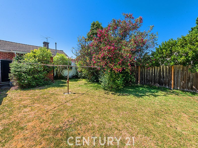 Photo - 13 Morrice Street, Caulfield North VIC 3161 - Image 8