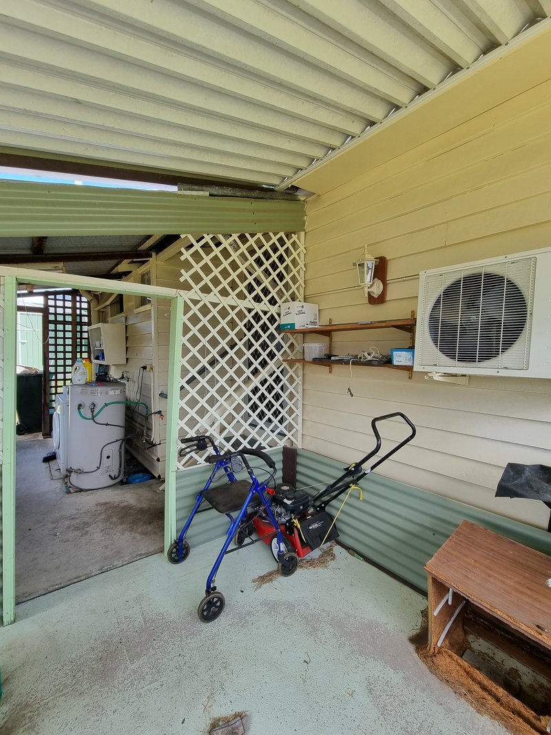 Photo - 13 Morse St , Monto QLD 4630 - Image 12