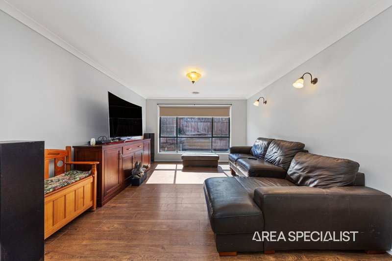 Photo - 13 Mountford Rise, Pakenham VIC 3810 - Image 34