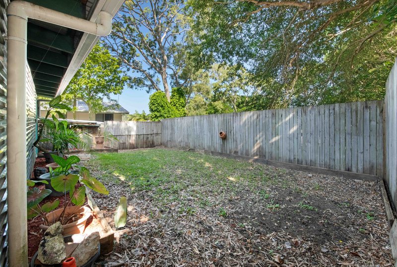 Photo - 13 Mowlam Street, Eimeo QLD 4740 - Image 24