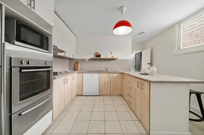 Photo - 13 Mullens Street, Balmain NSW 2041 - Image 3