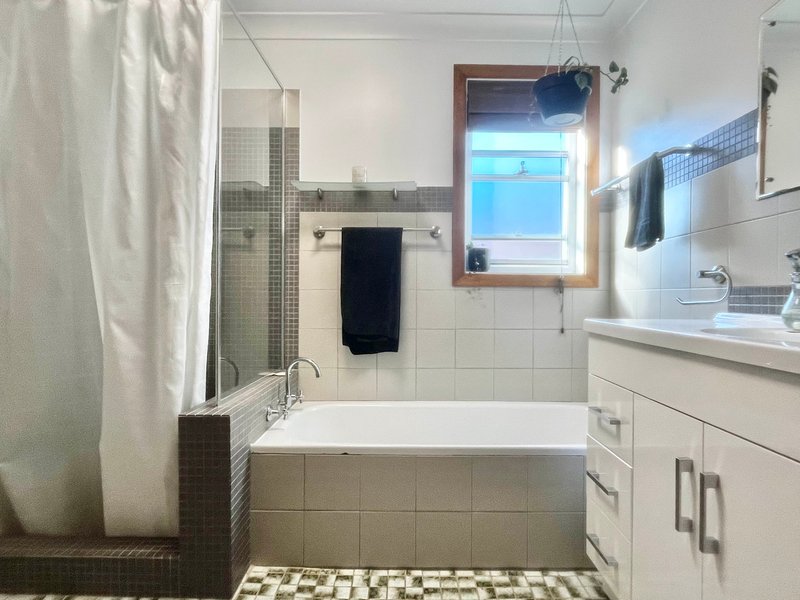 Photo - 1/3 Murrakin Street, Kahibah NSW 2290 - Image 10