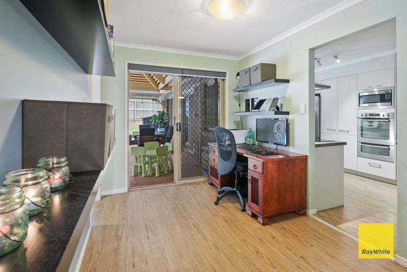 Photo - 13 Muskwood Street, Capalaba QLD 4157 - Image 4