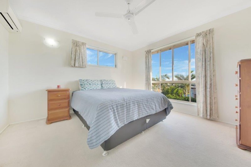 Photo - 13 Myrtle Court, Kin Kora QLD 4680 - Image 7