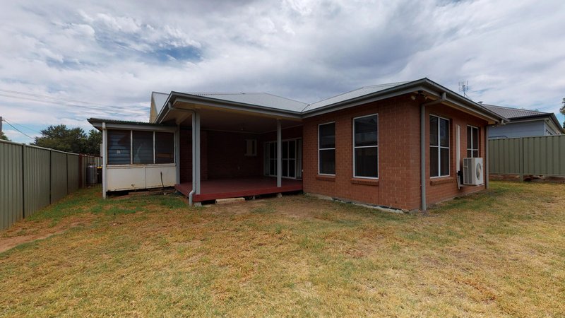 Photo - 13 Nancarrow Street, Dubbo NSW 2830 - Image 12