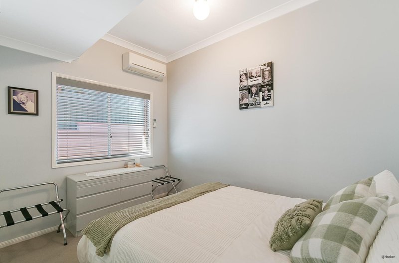 Photo - 13 Nandina Terrace, Banora Point NSW 2486 - Image 13