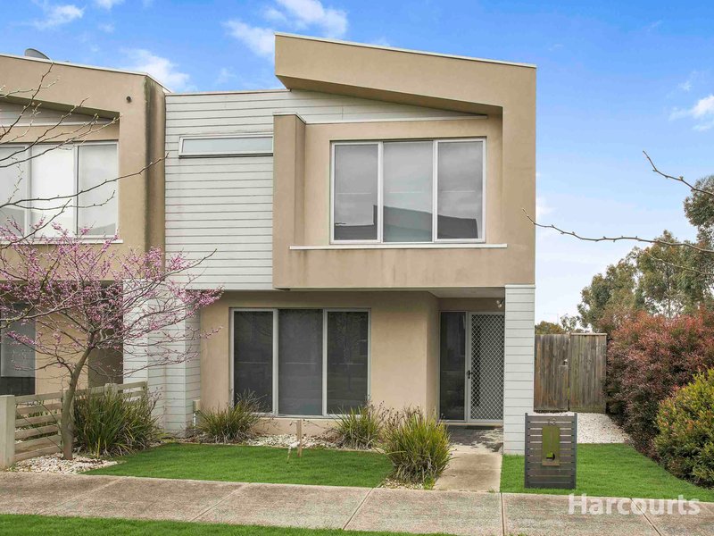 13 Nanea Path, Cranbourne VIC 3977