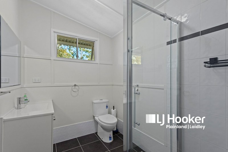 Photo - 13 Naomi Rd , Lockyer Waters QLD 4311 - Image 9