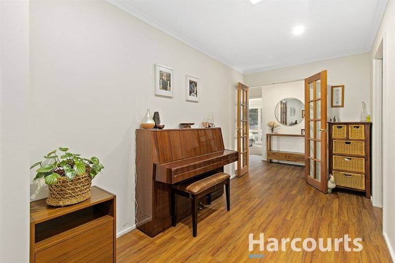 Photo - 13 Natasha Close, Ferntree Gully VIC 3156 - Image 6