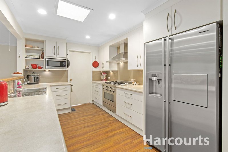 Photo - 13 Natasha Close, Ferntree Gully VIC 3156 - Image 11