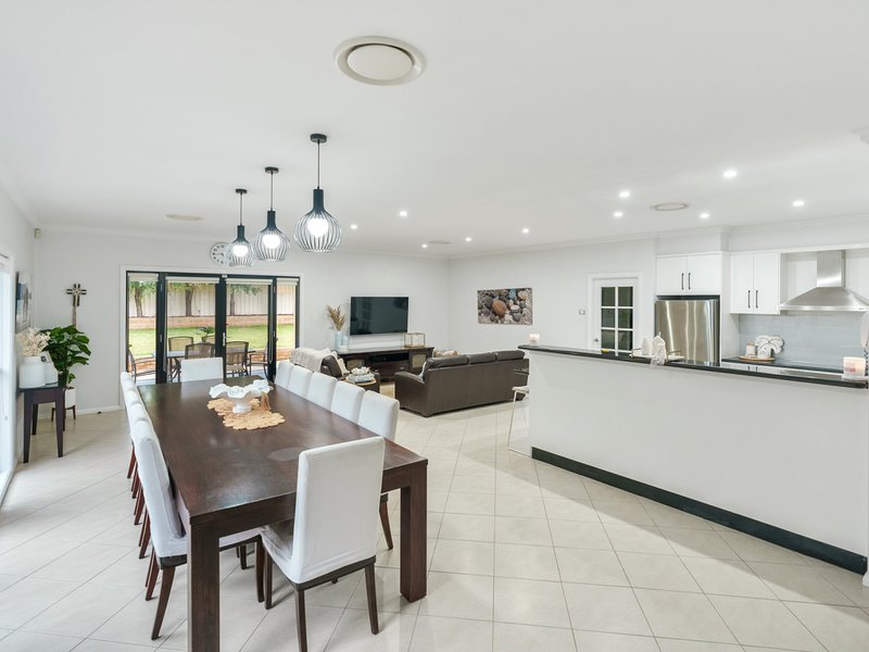 Photo - 13 Nelson Drive, Griffith NSW 2680 - Image 3