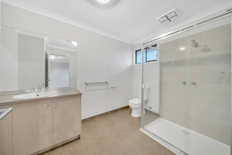 Photo - 13 Nethercote Street, Craigieburn VIC 3064 - Image 21