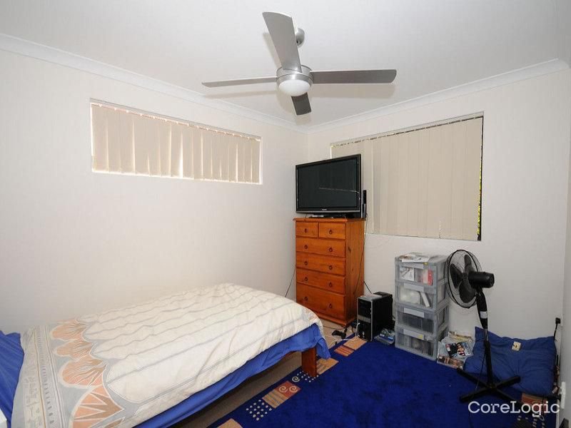 Photo - 1/3 New Street, Urangan QLD 4655 - Image 9