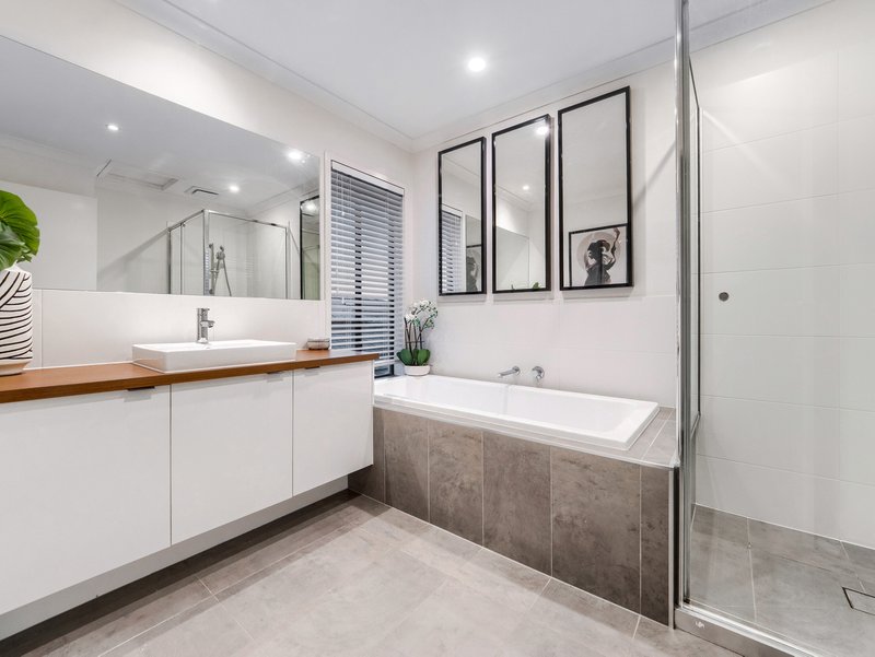 Photo - 13 Newbridge Boulevard, Clyde North VIC 3978 - Image 23