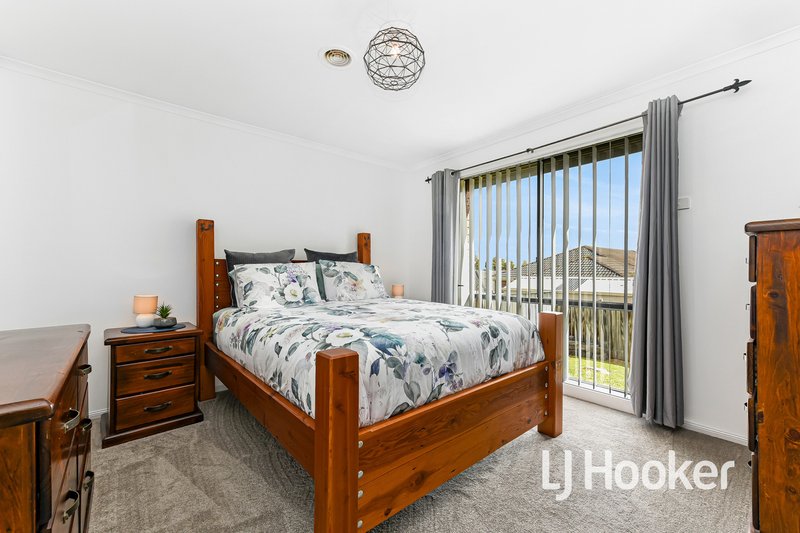 Photo - 13 Niagara Court, Hampton Park VIC 3976 - Image 5