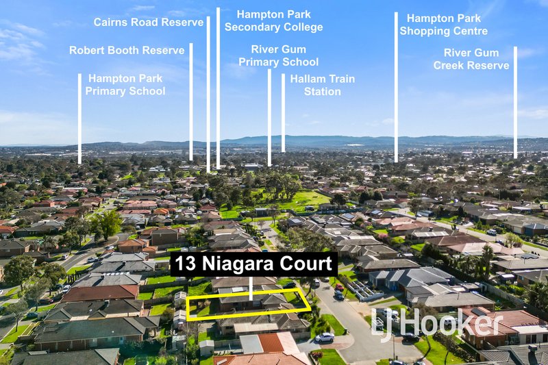 Photo - 13 Niagara Court, Hampton Park VIC 3976 - Image 14