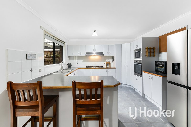 Photo - 13 Niagara Court, Hampton Park VIC 3976 - Image 15