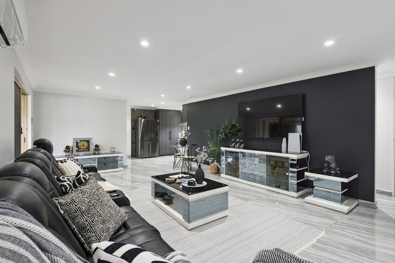 Photo - 13 Niger Place, Beechboro WA 6063 - Image 1