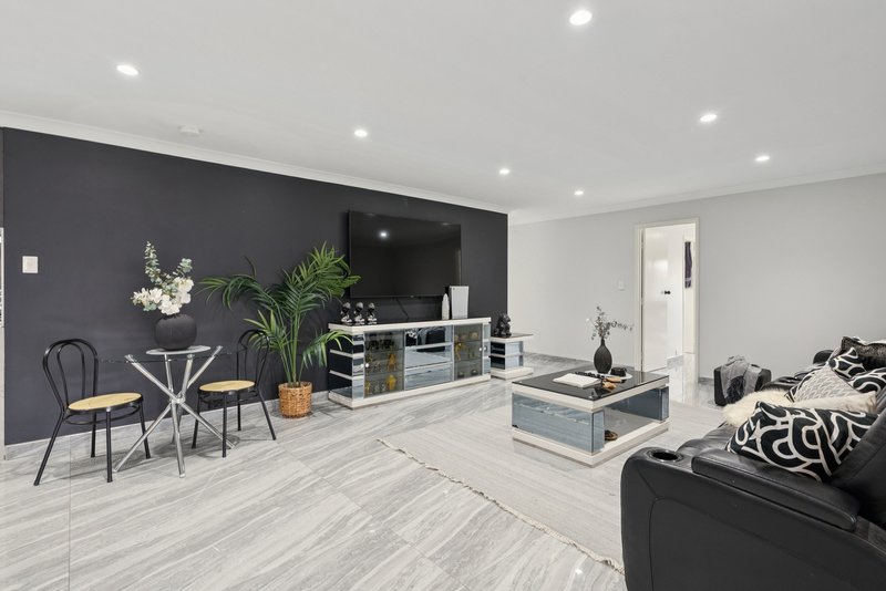 Photo - 13 Niger Place, Beechboro WA 6063 - Image 8