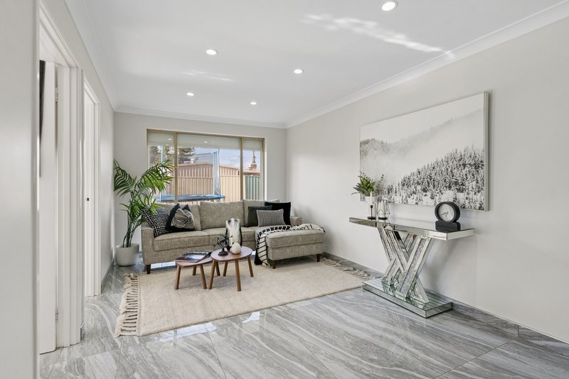 Photo - 13 Niger Place, Beechboro WA 6063 - Image 15