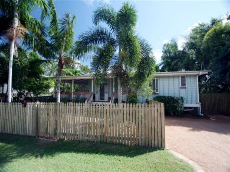 13 Ninth St , Railway Estate QLD 4810