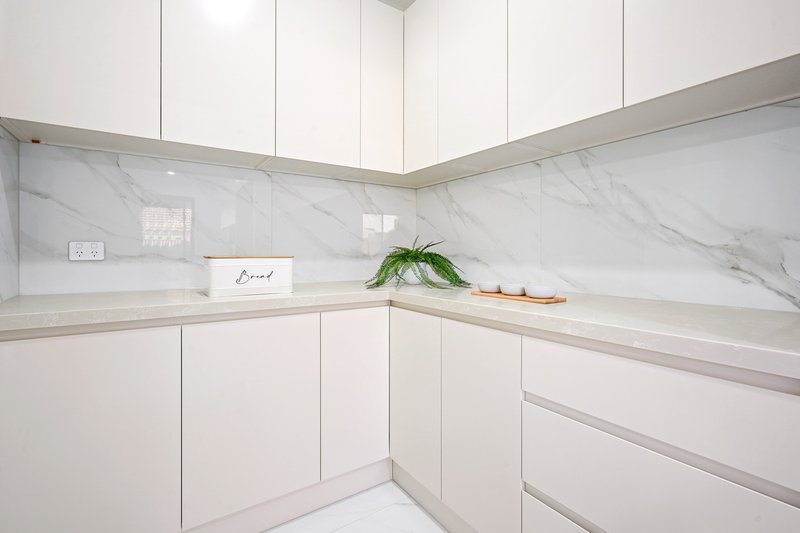 Photo - 13 Nolan Crescent, Westmead NSW 2145 - Image 7
