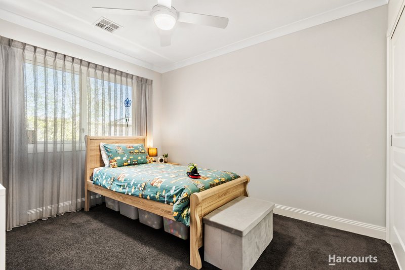 Photo - 13 Nolan Drive, Warragul VIC 3820 - Image 12