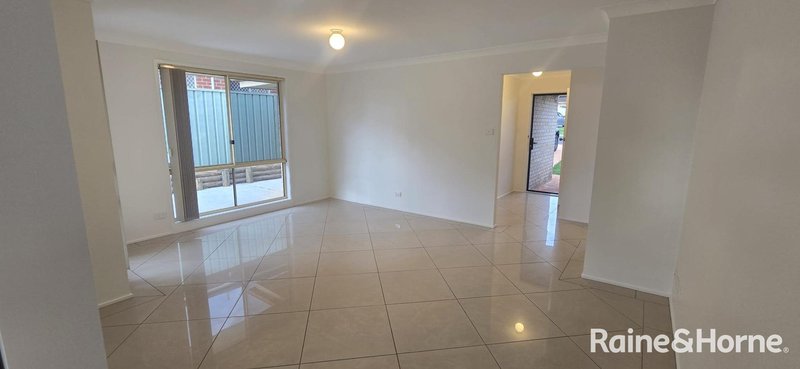 Photo - 13 Norman Dunlop Crescent, Minto NSW 2566 - Image 3