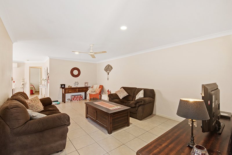 Photo - 1/3 Normandy Court, Rothwell QLD 4022 - Image 6